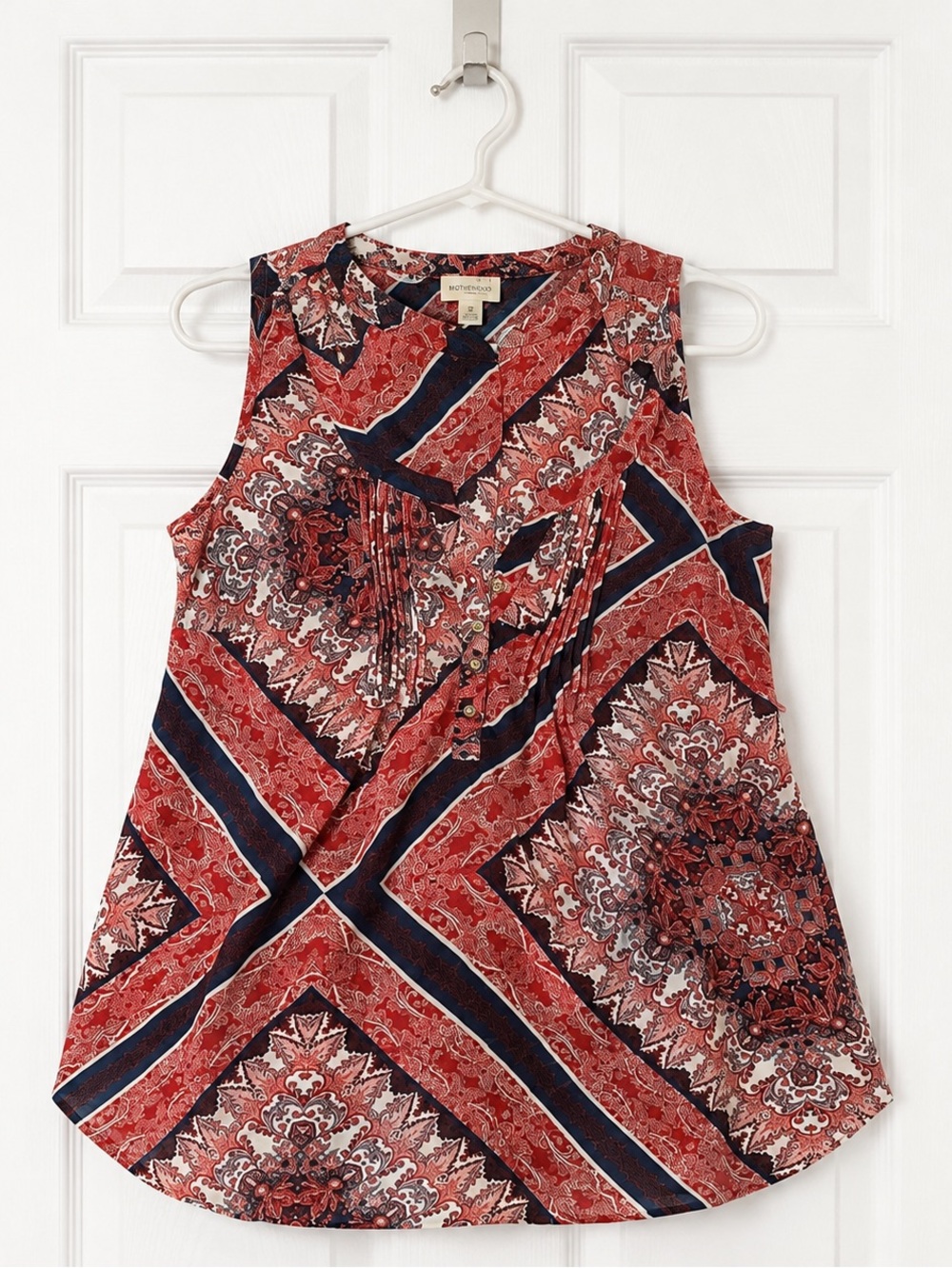 Motherhood Maternity M Sleeveless Paisley Top Red Navy Blouse 100% Polyester